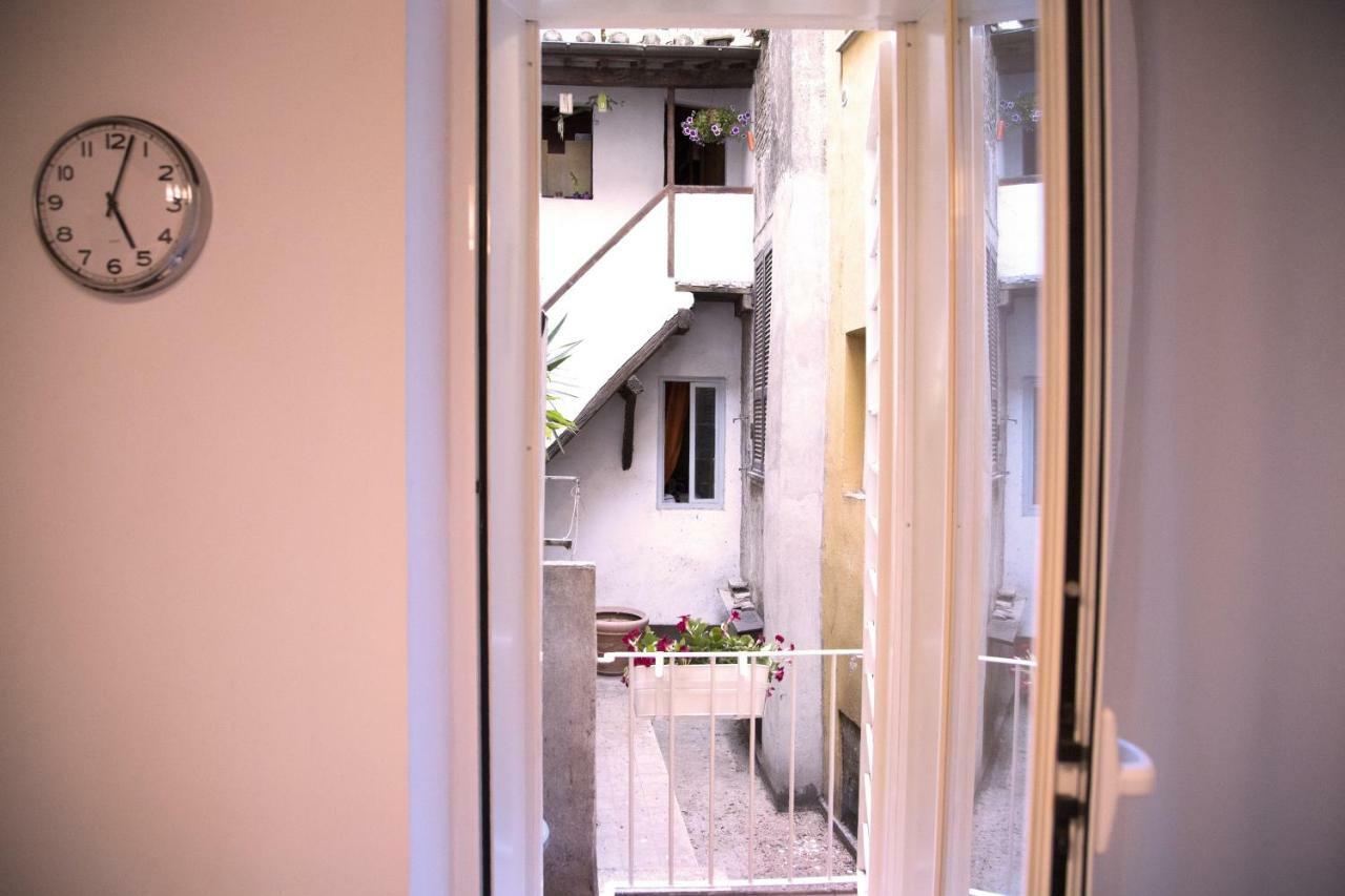 H-Aviva Giubbonari Apartment Roma Ngoại thất bức ảnh
